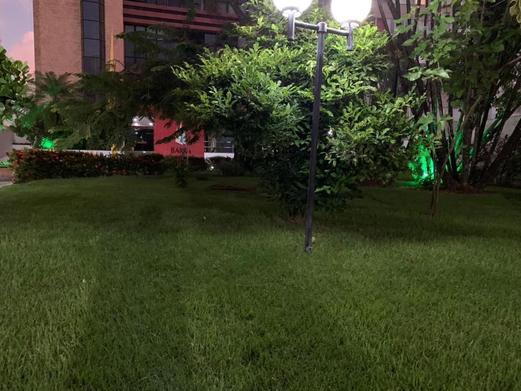 Maravilhoso Apartamento 2 Quartos Com Ofuro Porto Da Barra Salvador Summer Barra Flat Экстерьер фото